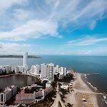 Laurdhomes Palmetto Beach Sea View, For Working